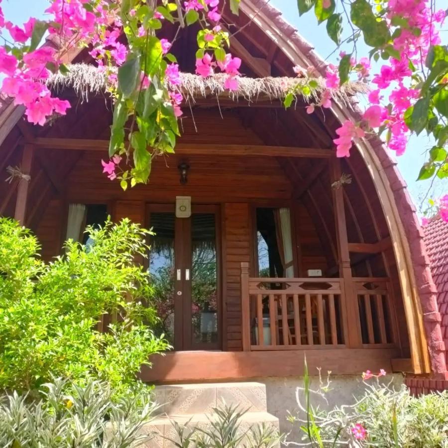 Bougainvillea Bungalow Batumadeg Zewnętrze zdjęcie