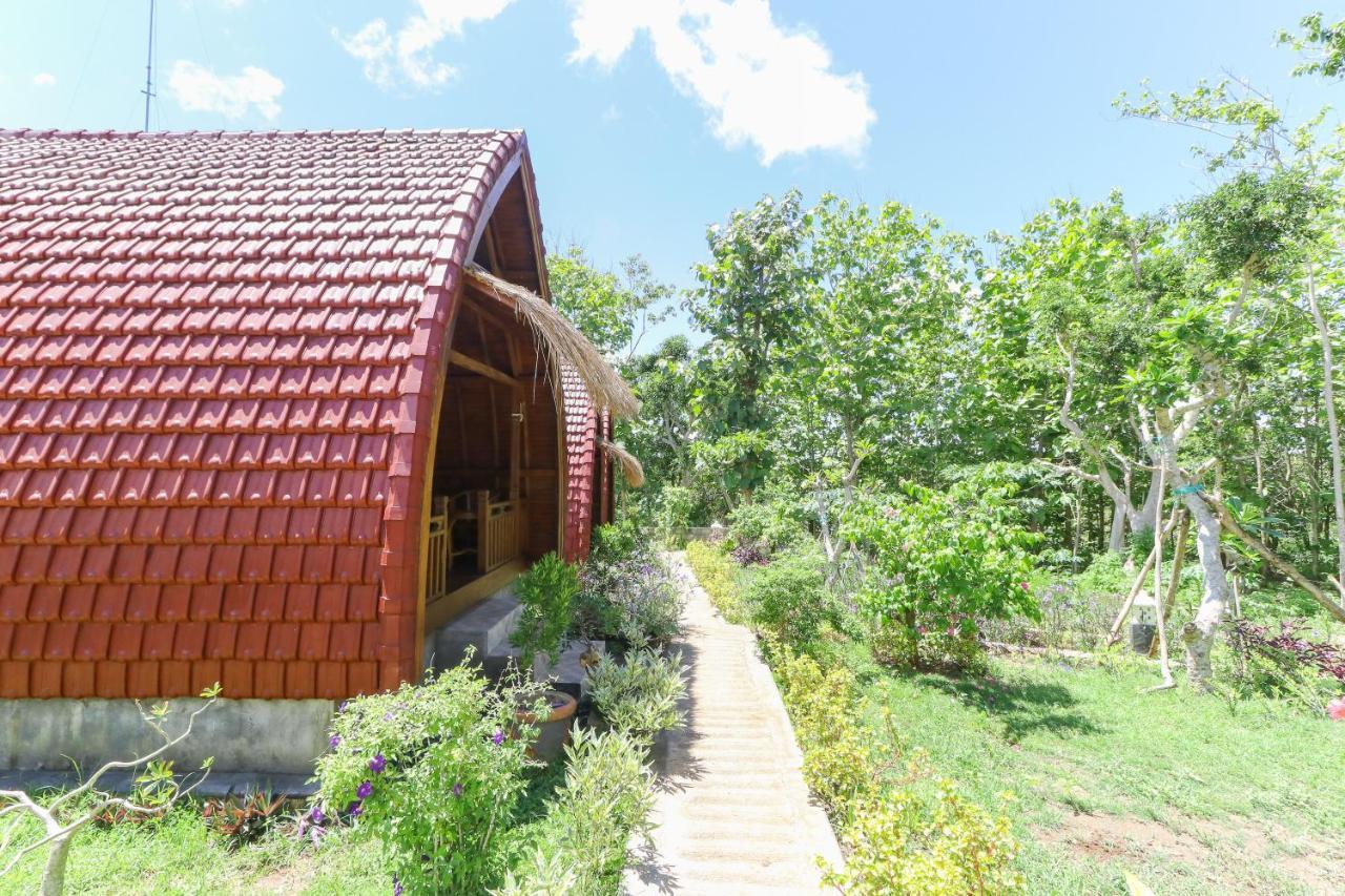 Bougainvillea Bungalow Batumadeg Zewnętrze zdjęcie